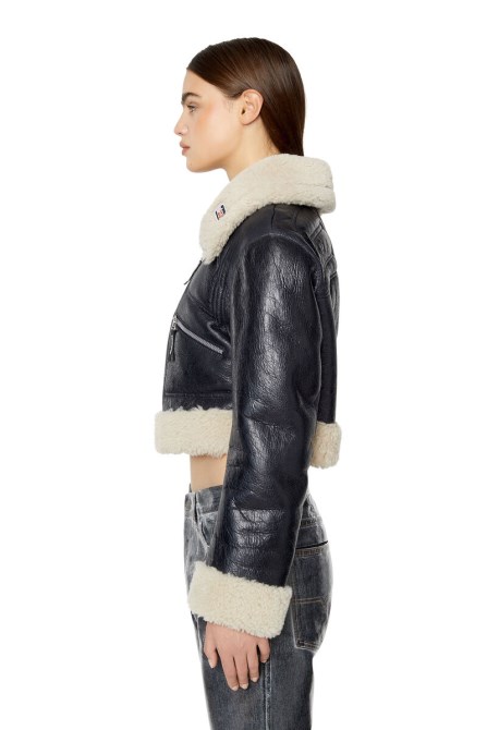 Schwarz L-kis Diesel