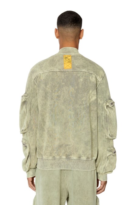 Brauner S-ginnet-diesel