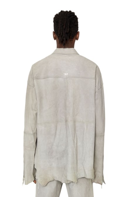 Grauer L-mart-diesel