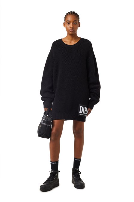 Schwarz S-jomua Mc Mit Diesel