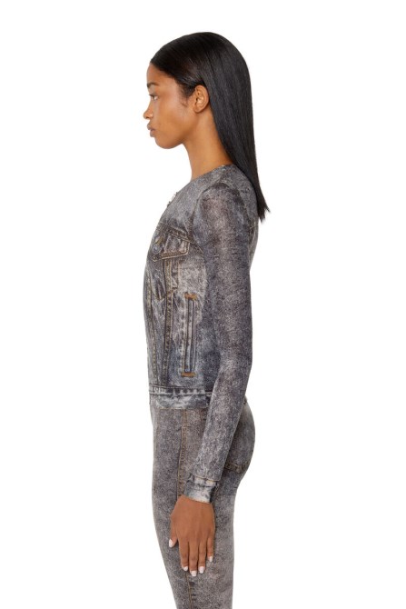 Schwarzer Diesel T-clau-f2