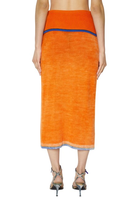 Dieselorange M-arilou