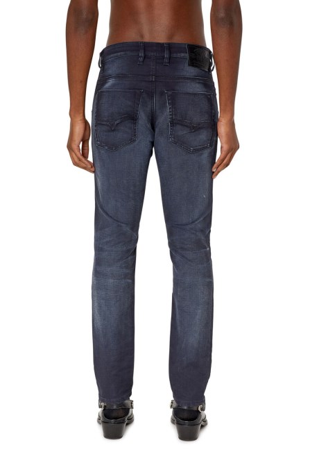 Diesel Krooley Joggjeans 068cr Tailliert In Schwarz/dunkelgrau