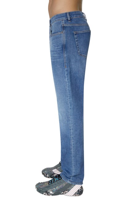 Mittelblaue Diesel 2020 D-viker 09d47 Gerade Jeans