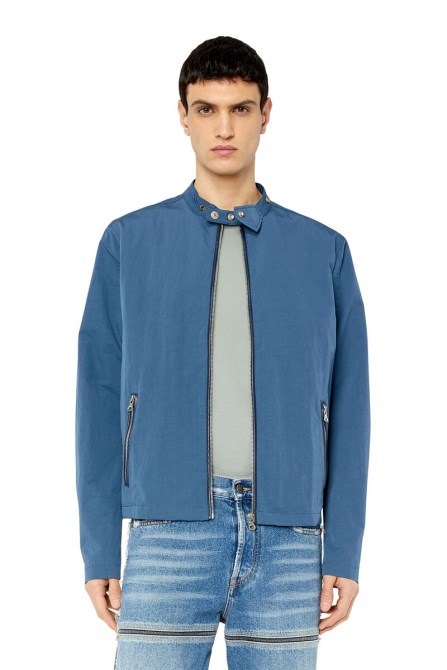 Blau J-sofori-neuer Diesel