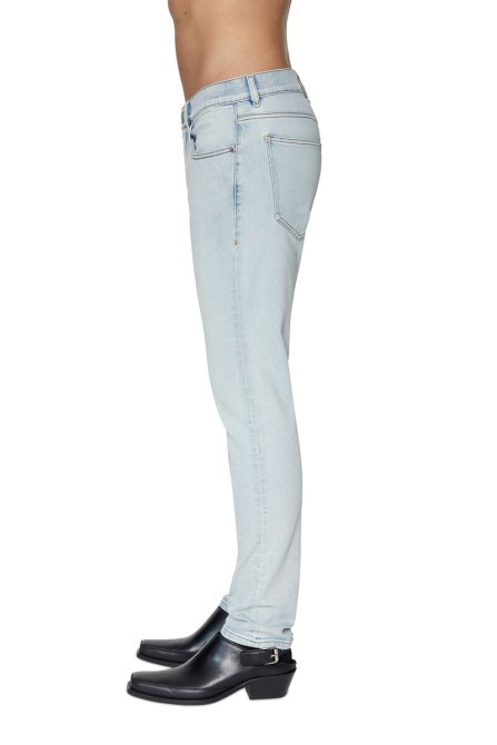 Diesel 2019 D-strukt 09c08 Schmale Jeans Hellblau