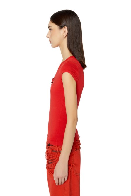 Kirschroter T-angie Diesel