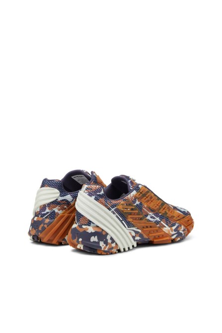 Braun/blauer S-prototyp Niedrigdiesel