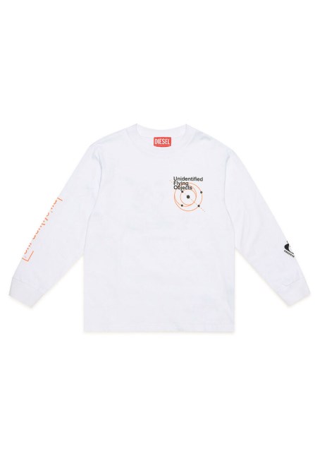 Weiß Tjustlsb52 über Diesel