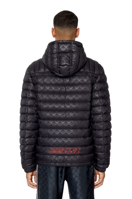 Amwt-koopu-ht26 Diesel In Schwarz