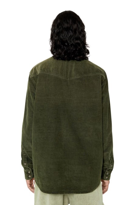 Olivgrüner Diesel D-ozean