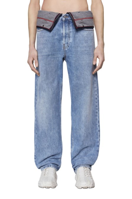 2010 09d28 Straight Jeans Diesel Hellblau