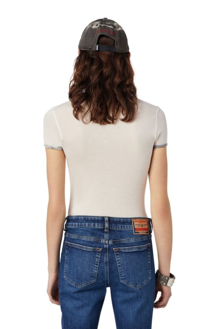 T-slibind Diesel Weiß