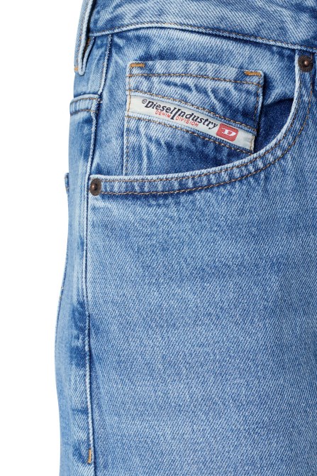 1999 09c16 Straight Jeans Diesel Mittelblau