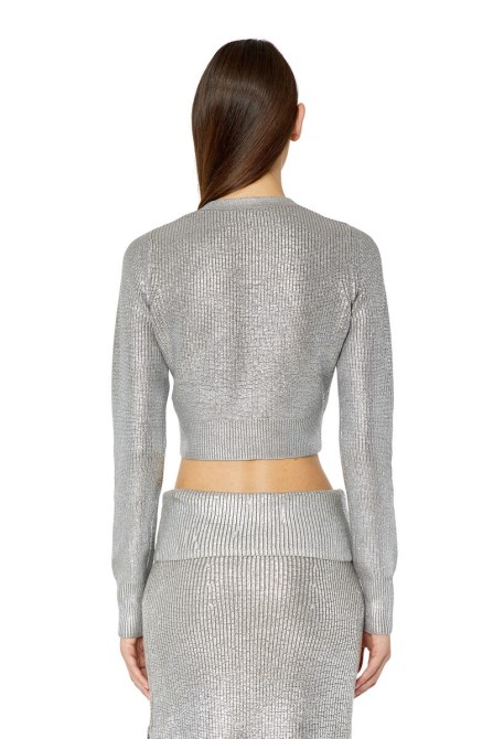 Hellgrauer M-adhu Diesel