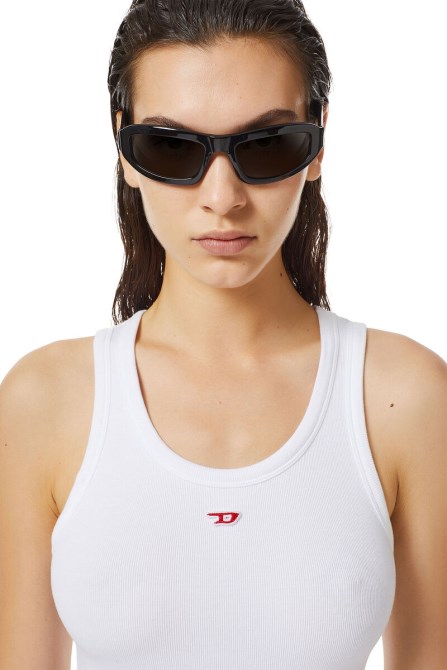 Weißer Diesel T-anky-d