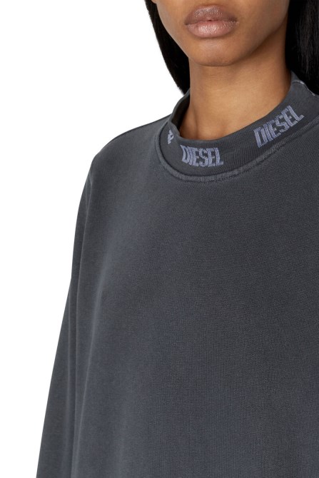 Schwarzer F-reggy-jac-diesel