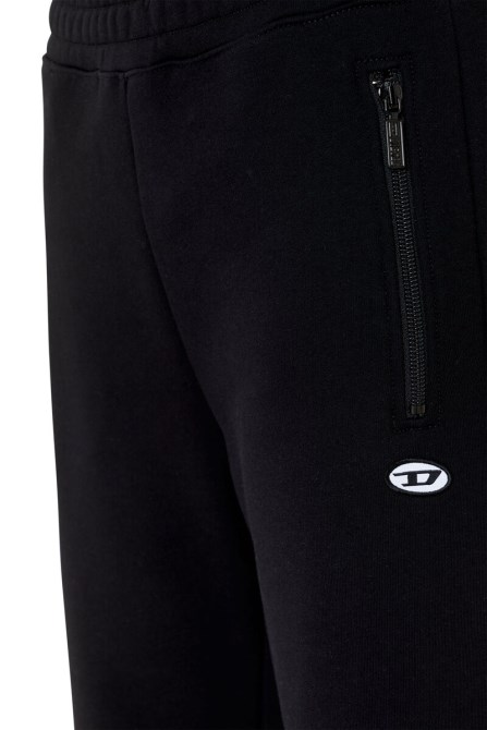 Schwarz P-zam-doval-pj Diesel