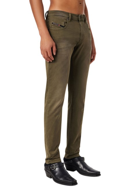 D-strukt Joggjeans 0670m Slim Diesel Militärgrün