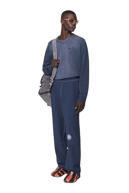 Blau S-manny-ls Diesel