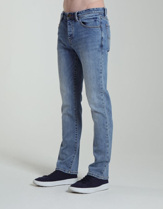 Hellblauer Diesel Nikolai Dexter Bootcut Retro