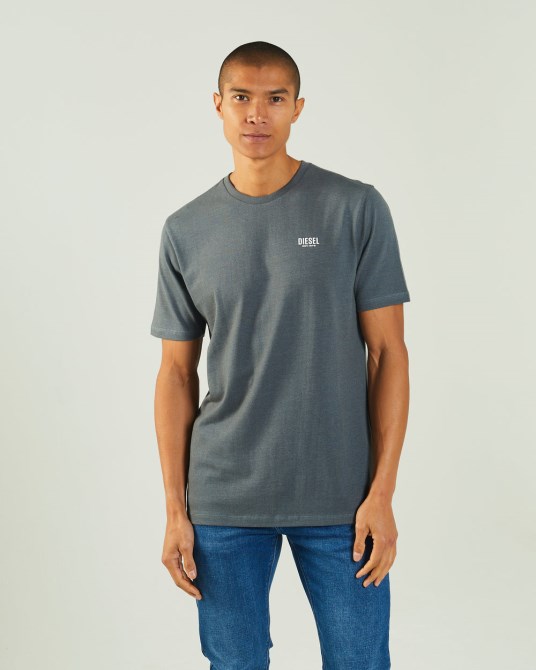 Grünes Roger Tee Verdi Grüner Diesel