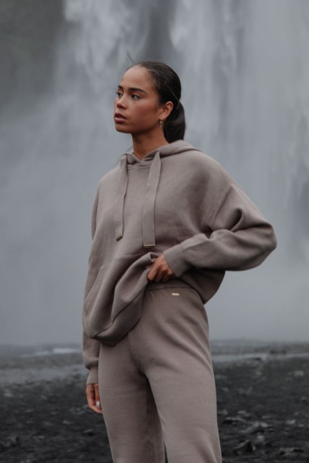 Beige Amilia Haube Nerz Diesel